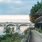 Hotel Mercure Bords De Loire