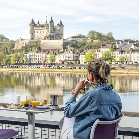 Hotell Mercure Bords De Loire