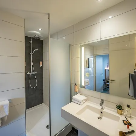 Hotel Mercure Bords De Loire 4*