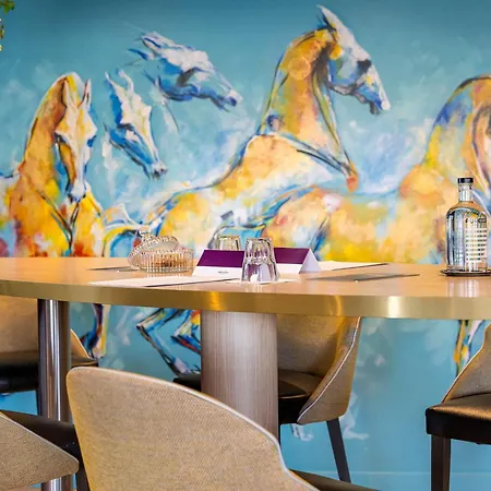 Mercure Bords De Loire Hotel