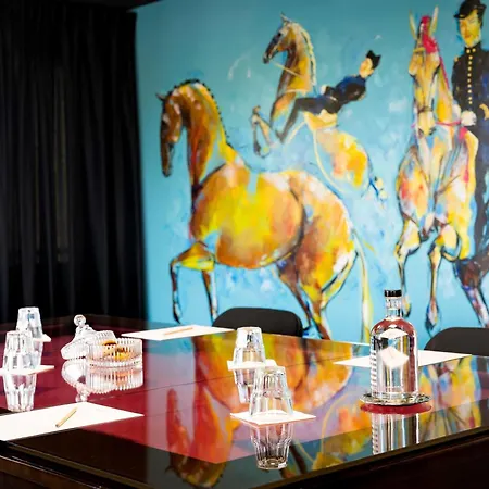 Mercure Bords De Loire 4*