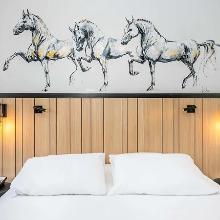 Hotel Mercure Bords De Loire
