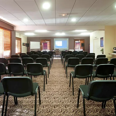 호텔 Mercure Bords De Loire