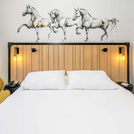 Mercure Bords De Loire