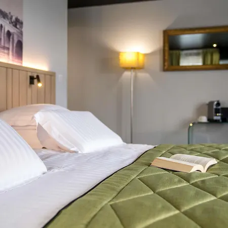 Mercure Bords De Loire