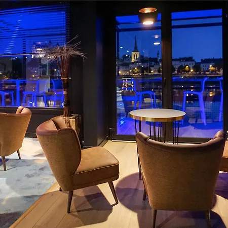 Mercure Bords De Loire Szálloda 4*