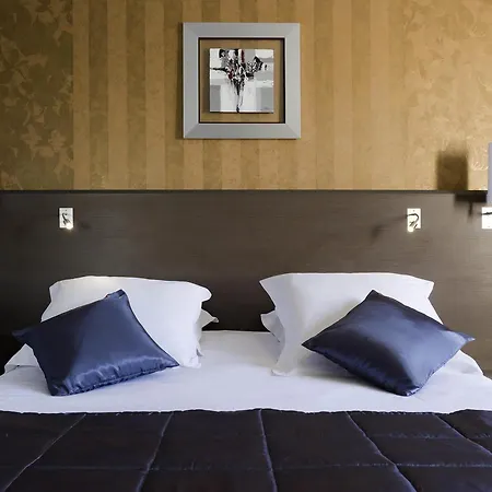 Mercure Bords De Loire