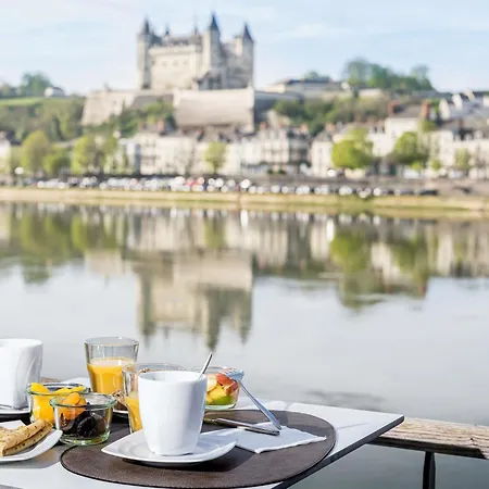 호텔 Mercure Bords De Loire 쏘뮤흐