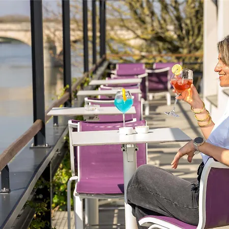 Mercure Bords De Loire Hotell 4*