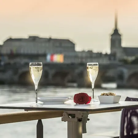 Mercure Bords De Loire Hotel