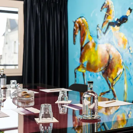 Mercure Bords De Loire Saumur