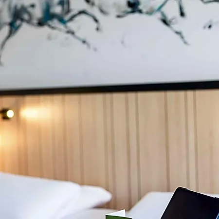 Hotel Mercure Bords De Loire 4*