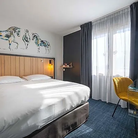 Mercure Bords De Loire Hotel