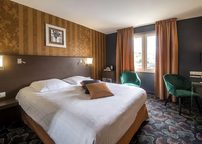 Mercure Bords De Loire