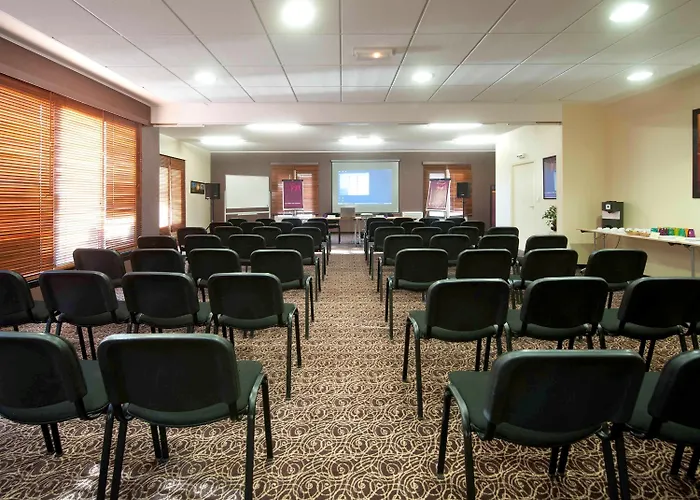 Szálloda Mercure Bords De Loire