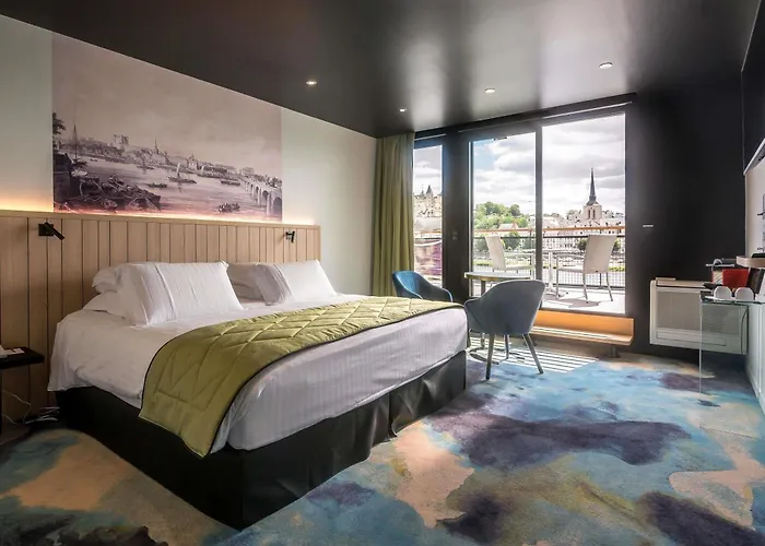 호텔 Mercure Bords De Loire