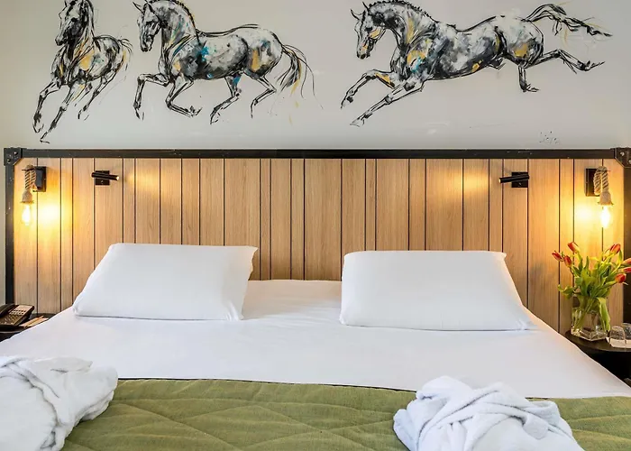 Mercure Bords De Loire Hotel