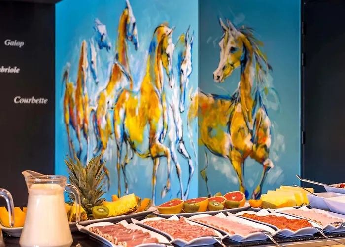 مركيور بوردز دي لوير سومور 4*