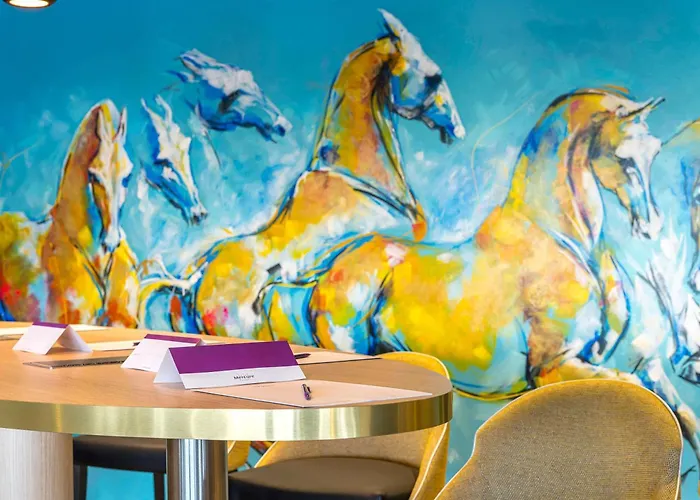 호텔 Mercure Bords De Loire 4*