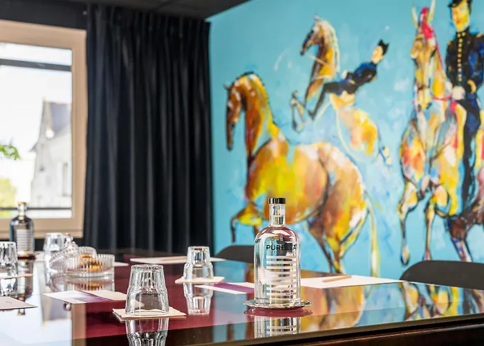 Mercure Bords De Loire Szálloda